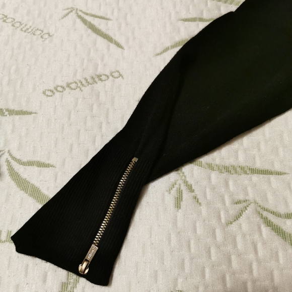 Calvin Klein Knit Dress - Size Small - Picture 5 of 5